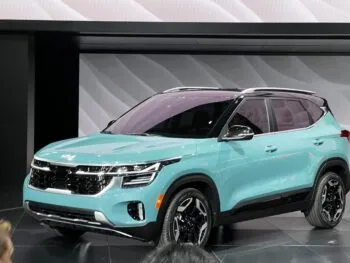 KIA confirma eléctrico para México y renueva Seltos