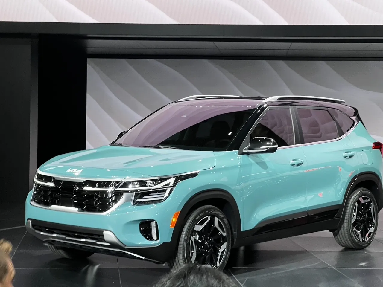 KIA confirma eléctrico para México y renueva Seltos