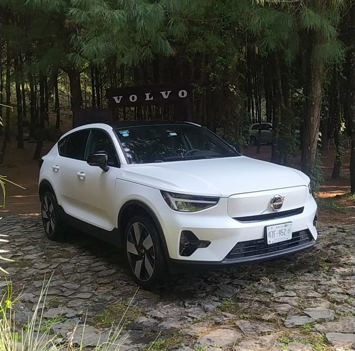 Volvo C40 Recharge Plus | Memo Lira Volvo C40 Recharge Plus