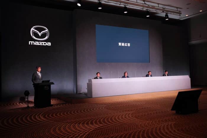 Mazda anuncia política y plan de gestión a mediano plazo