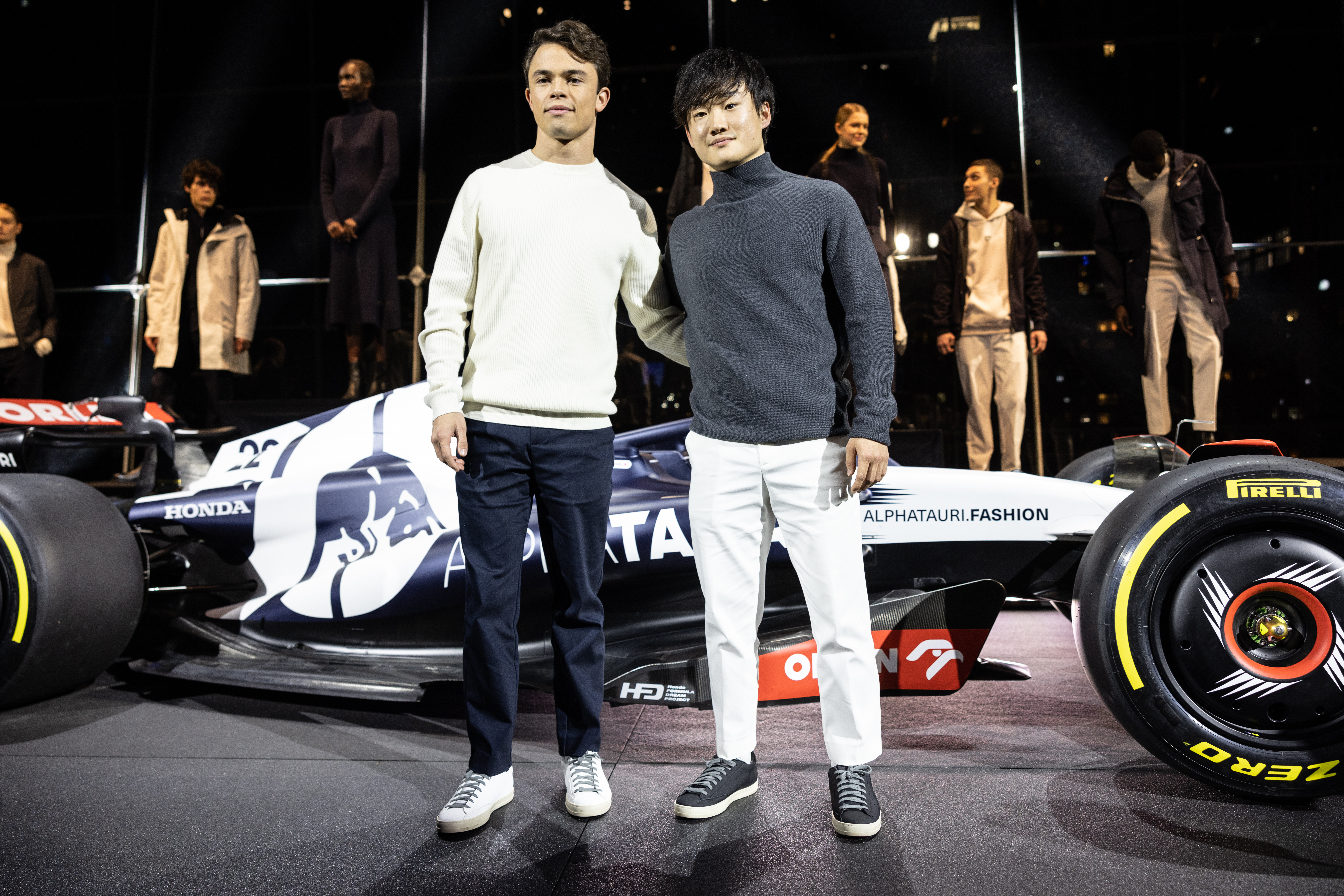 AlphaTauri presenta su librea 2023 en Nueva York