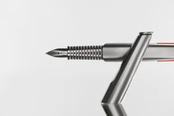 Montblanc Ferrari Stilema SP3, para los amantes de la velocidad y la escritura