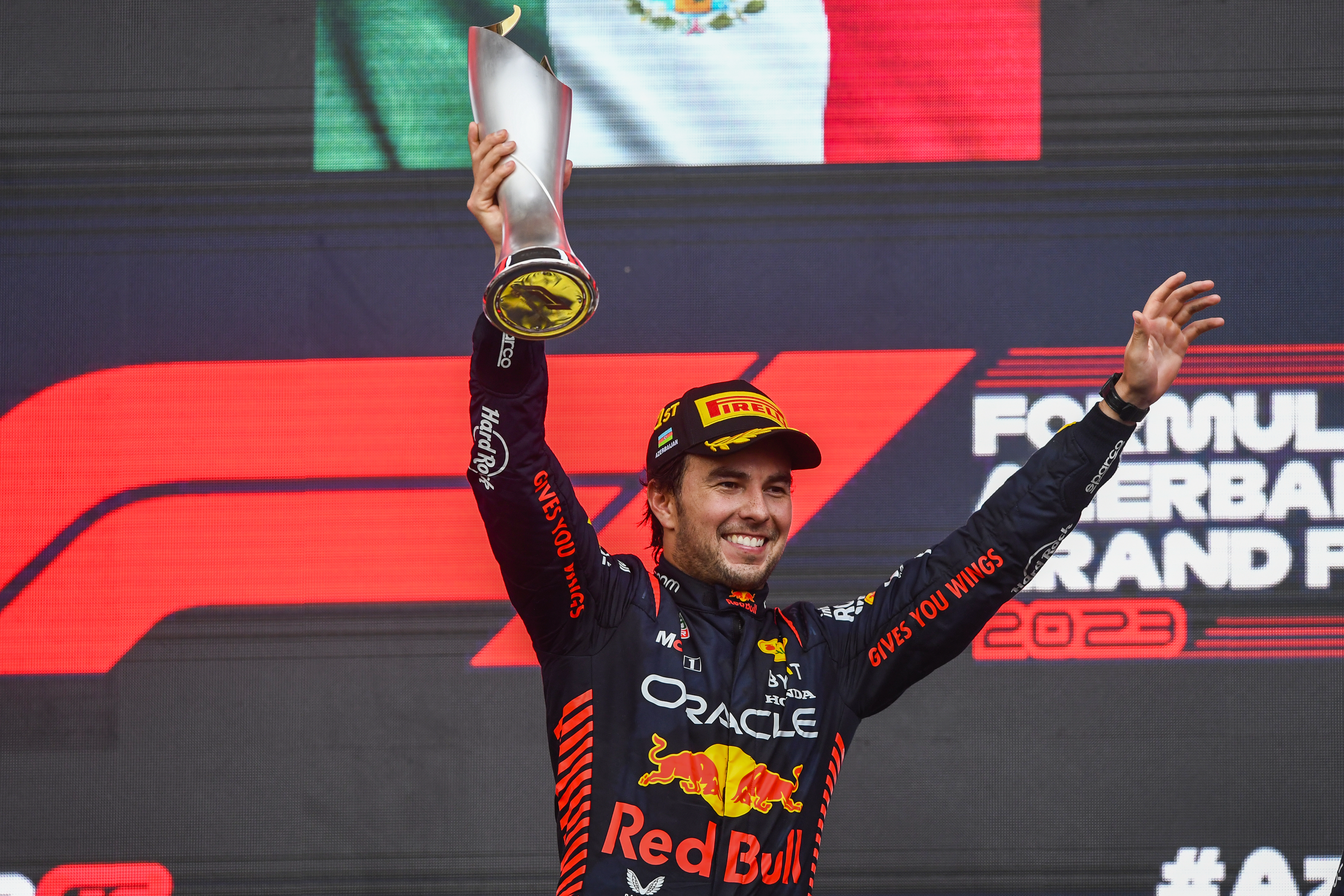 Sergio Pérez gana en las calles de Bakú el GP de Azerbaiyán | Memo Lira Sergio Pérez gana en las calles de Bakú el GP de Azerbaiyán