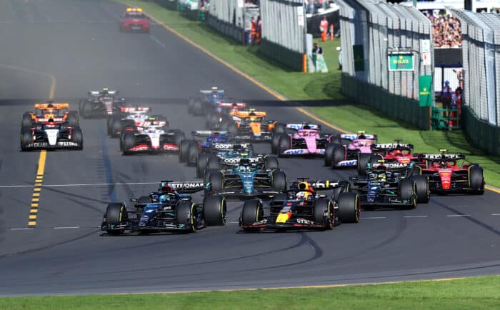 Max Verstappen asegura su primera victoria en Melbourne