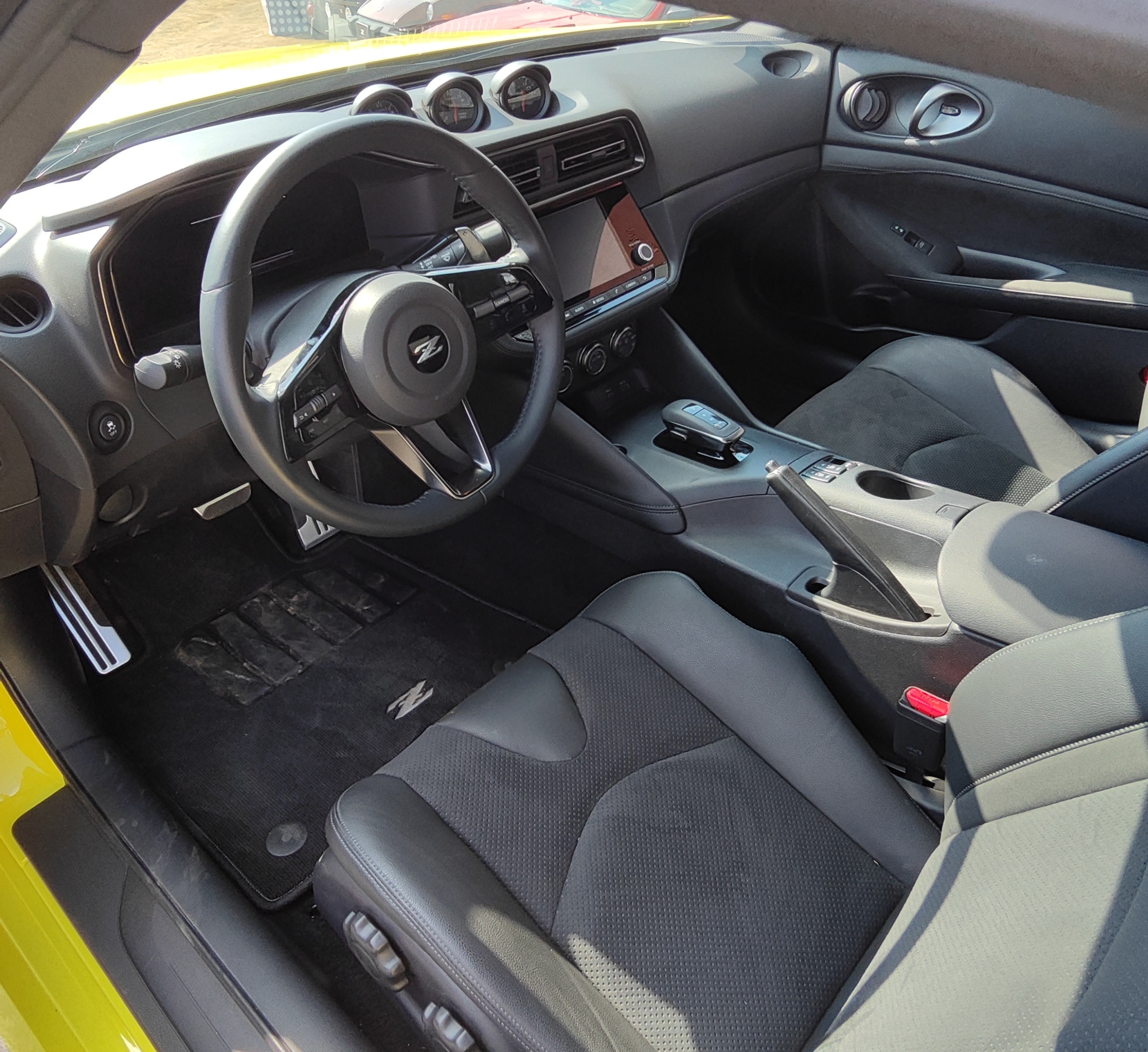 NissanZlaleyendacontinua51 Memo Lira