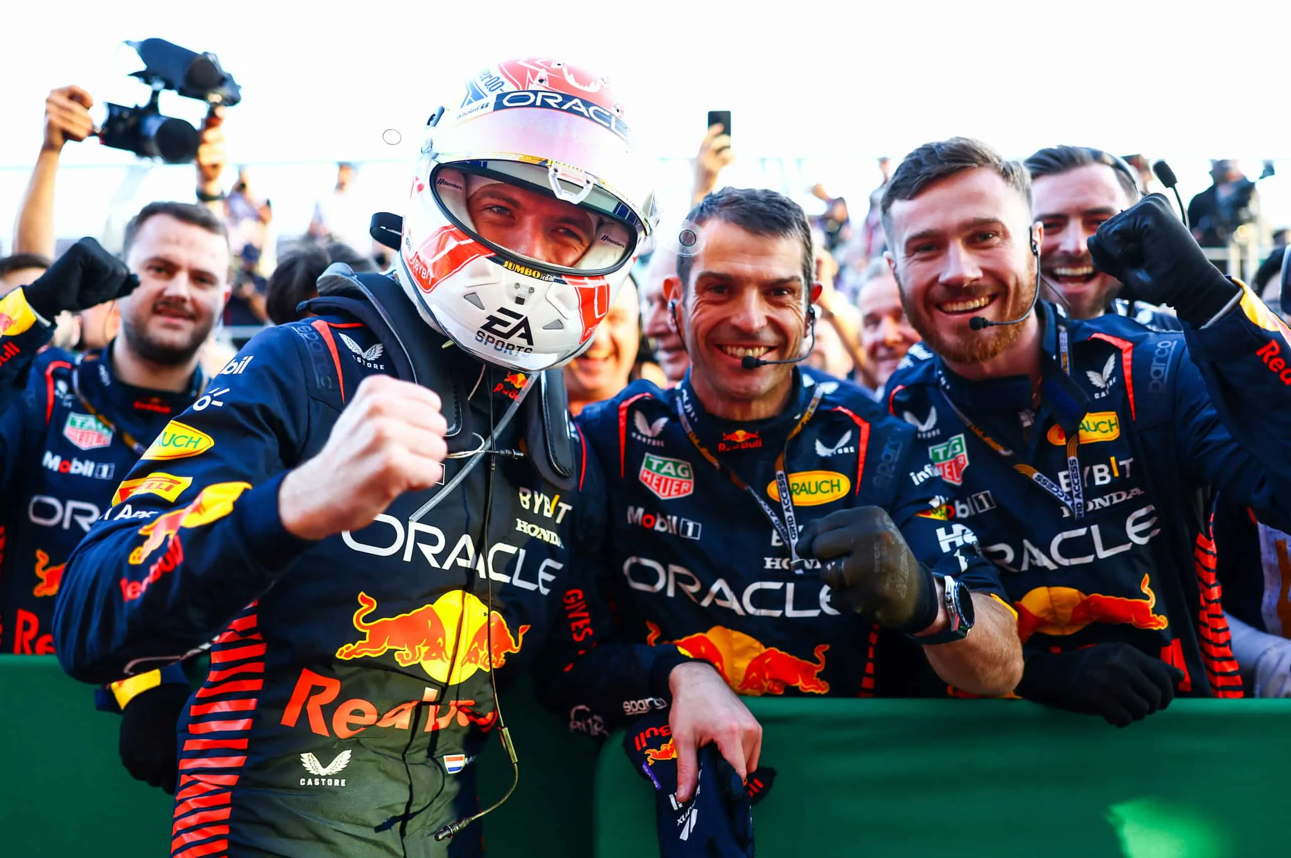 Max Verstappen asegura su primera victoria en Melbourne