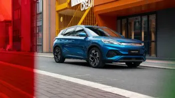 BYD muestra su experiencia en eléctricos