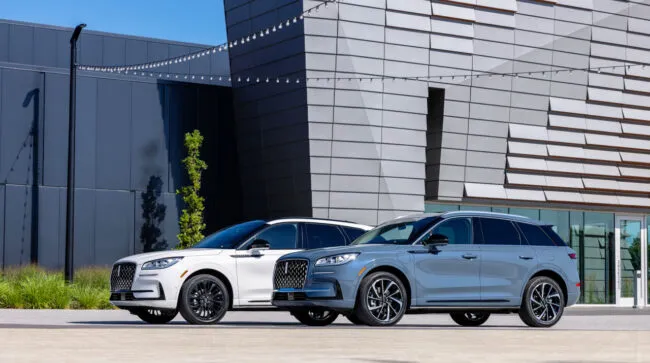 Lincoln Corsair muestra su nuevo diseño deportivo y versátil