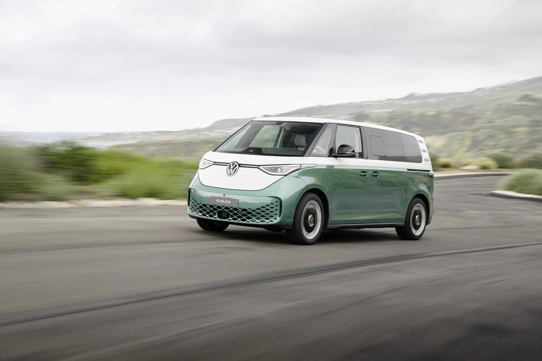 Llega Volkswagen ID.Buzz de distancia entre ejes larga