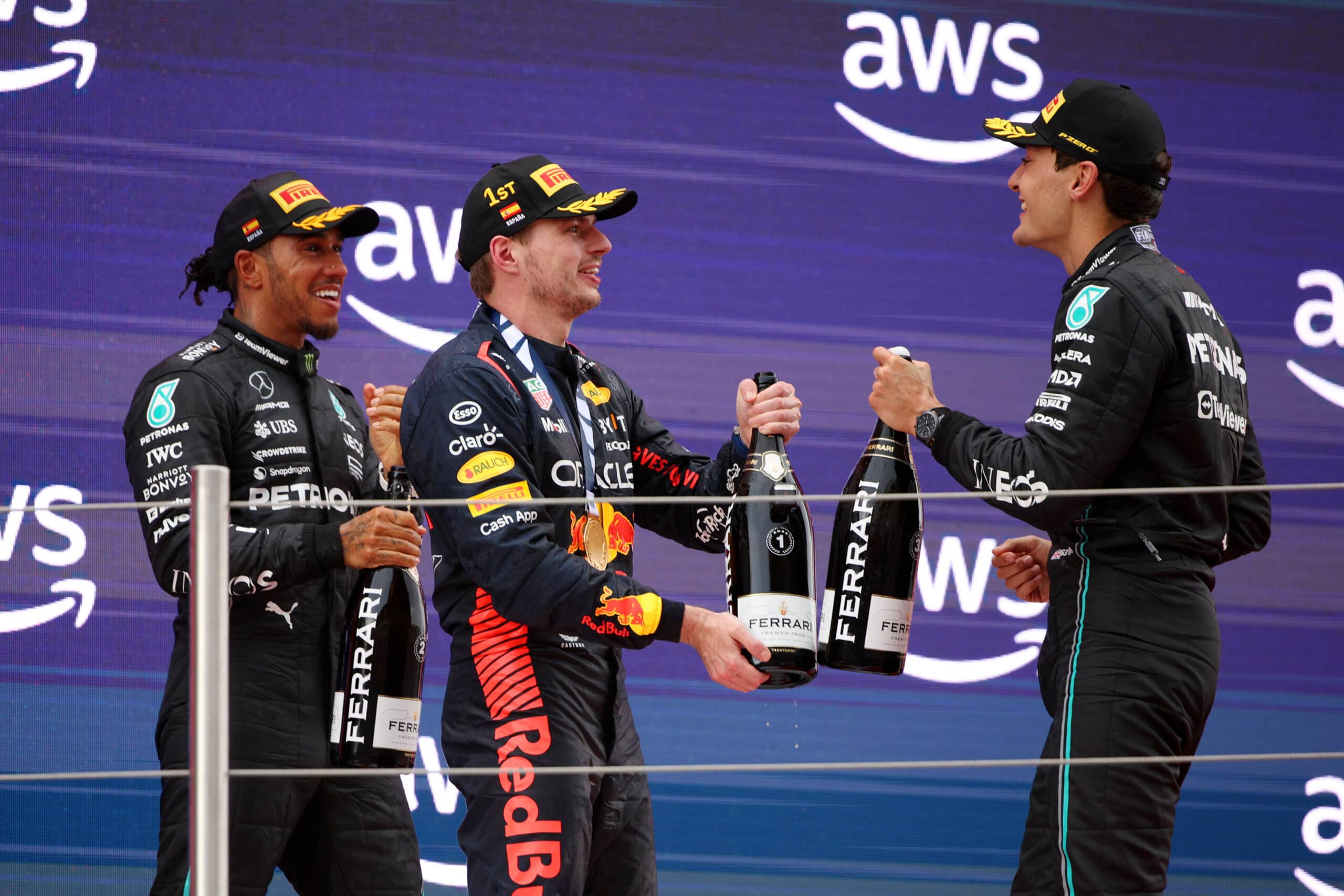 Max Verstappen gana el GP de España y Mercedes logra doble podio