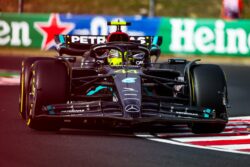 Lewis Hamilton supera a Verstappen y logra la pole en Hungría