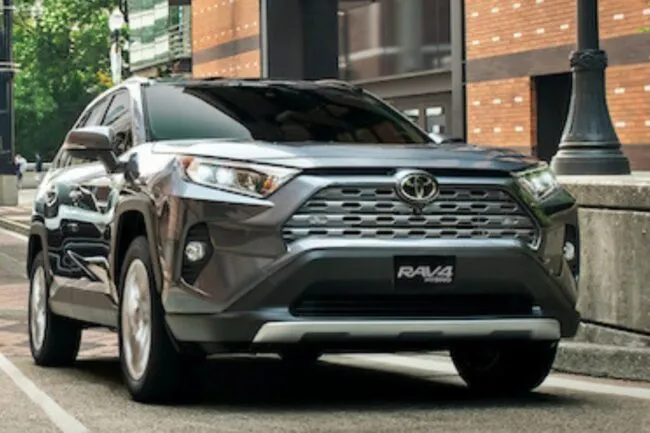 RAV4 entre los cinco vehículos más vendidos de Toyota