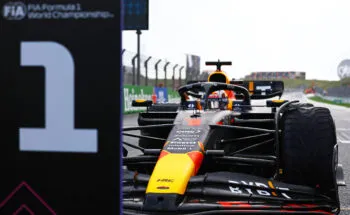 Verstappen gana en Holanda e iguala el récord de victorias consecutivas