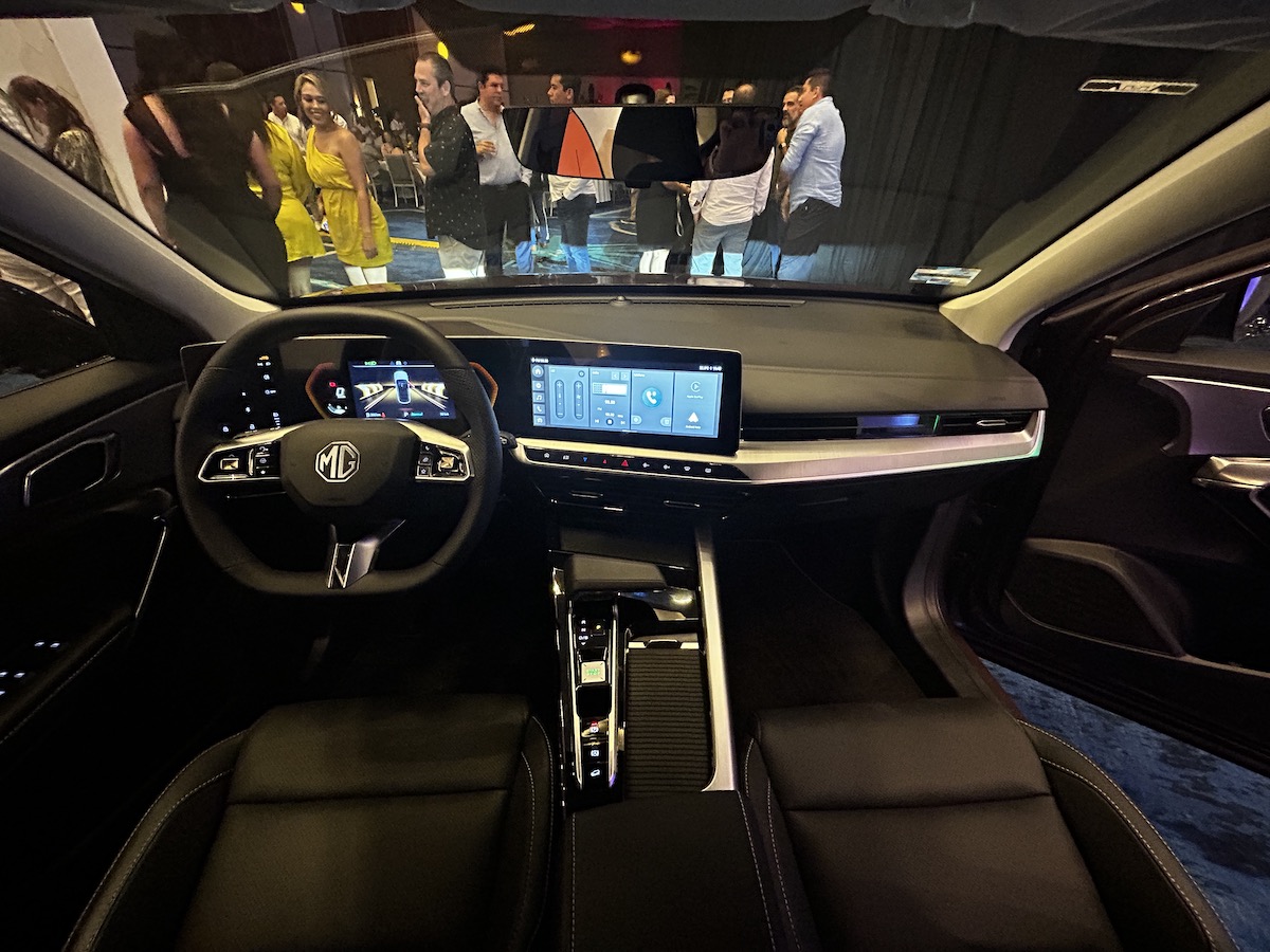 Se presenta en México MG ONE un SUV coupé deportivo y tecnológico