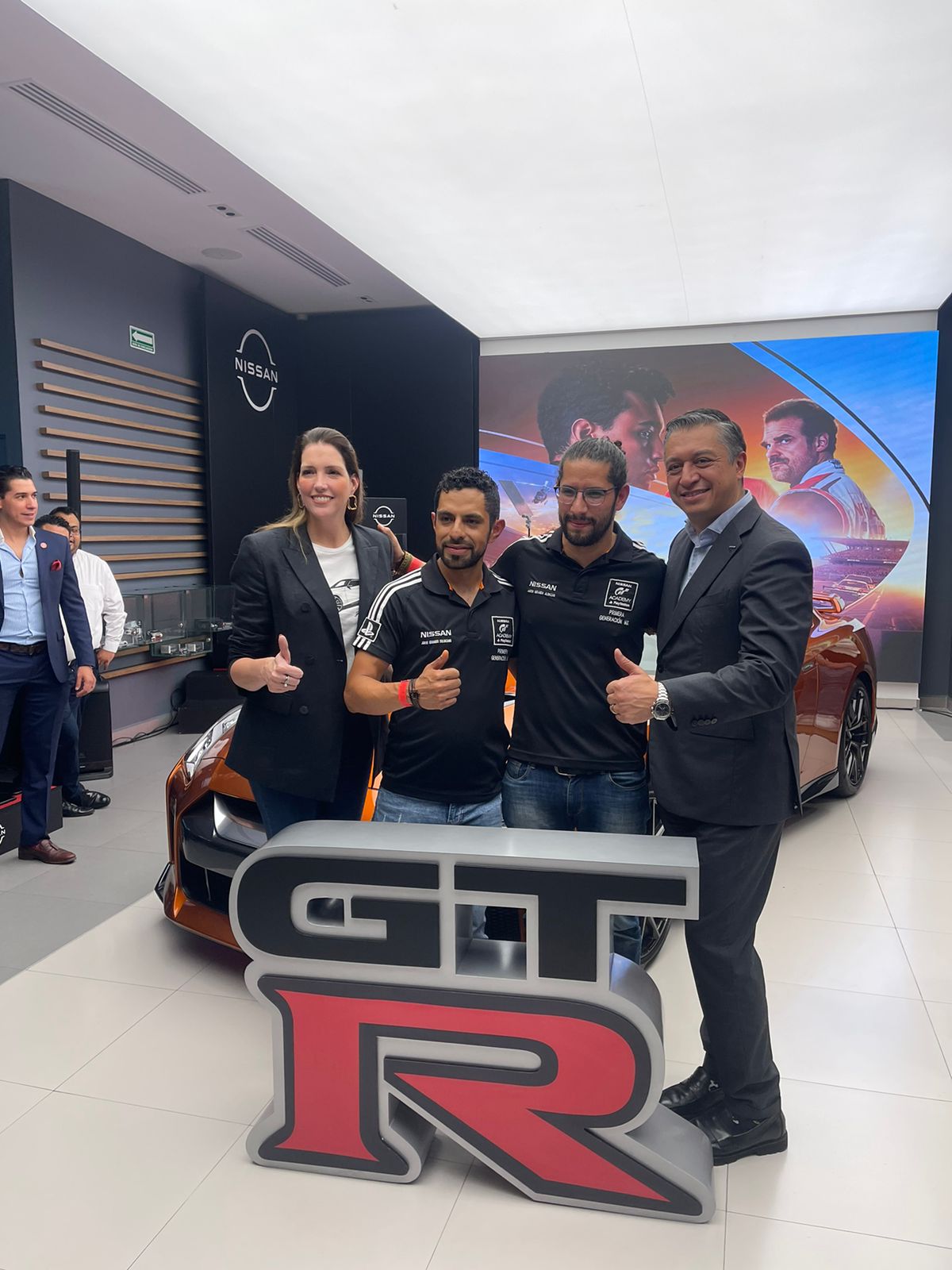 LuciaHermannJorgeSolorzanoAaronMirandayRodrigoCenteno | Memo Lira