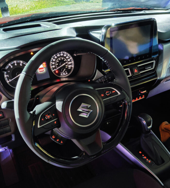 Interior Suzuki Fronx BoosterGreen 2024