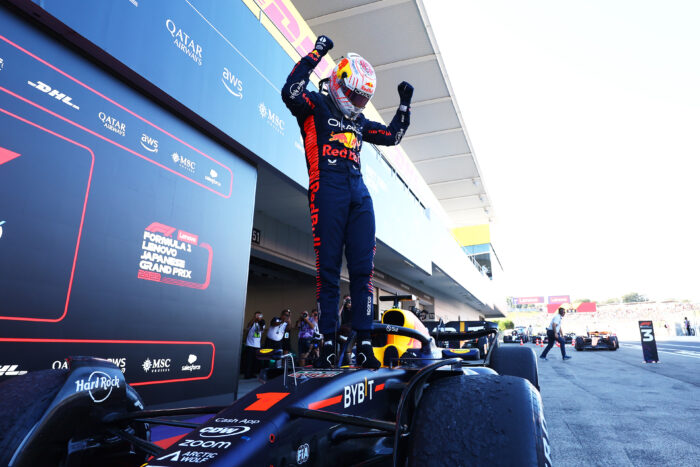 Verstappen gana en Japón y Red Bull celebra el título de Constructores 