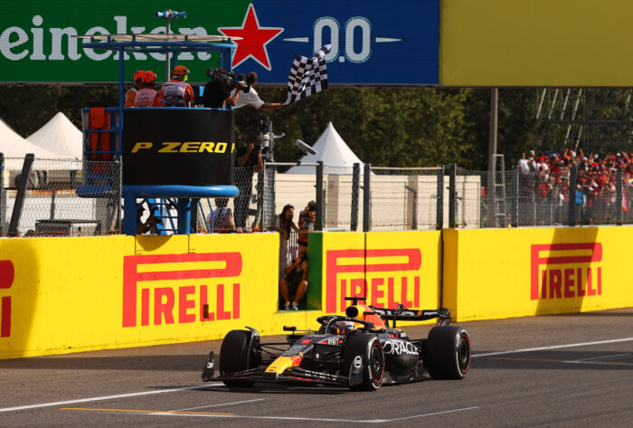 Max Verstappen logra victoria récord en Monza