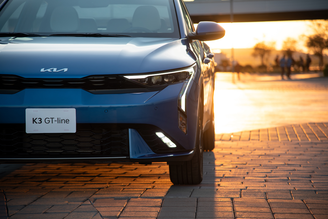 Kia K3 Sedán listo para su venta en México