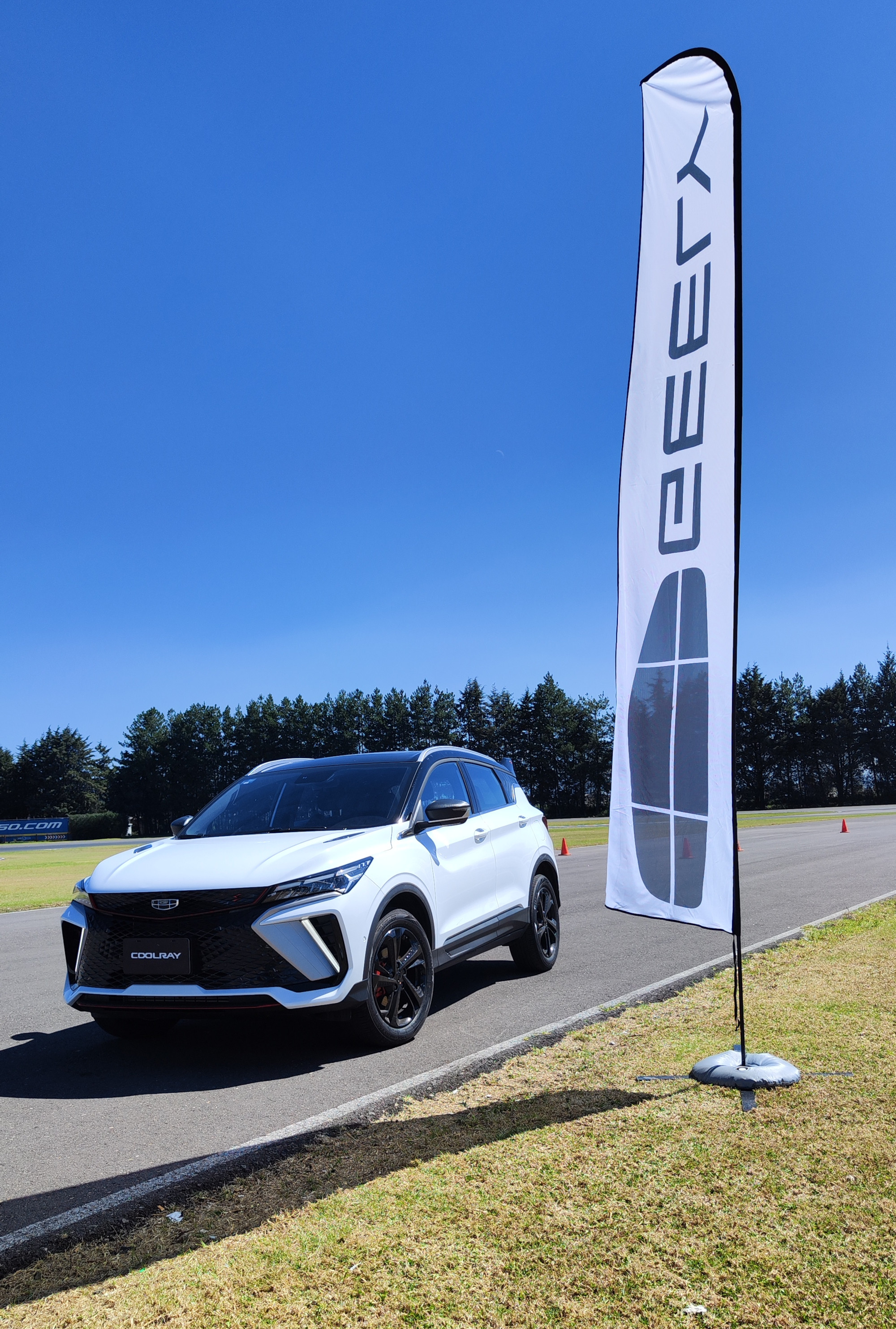 Geely Coolray | Memo Lira Geely Coolray