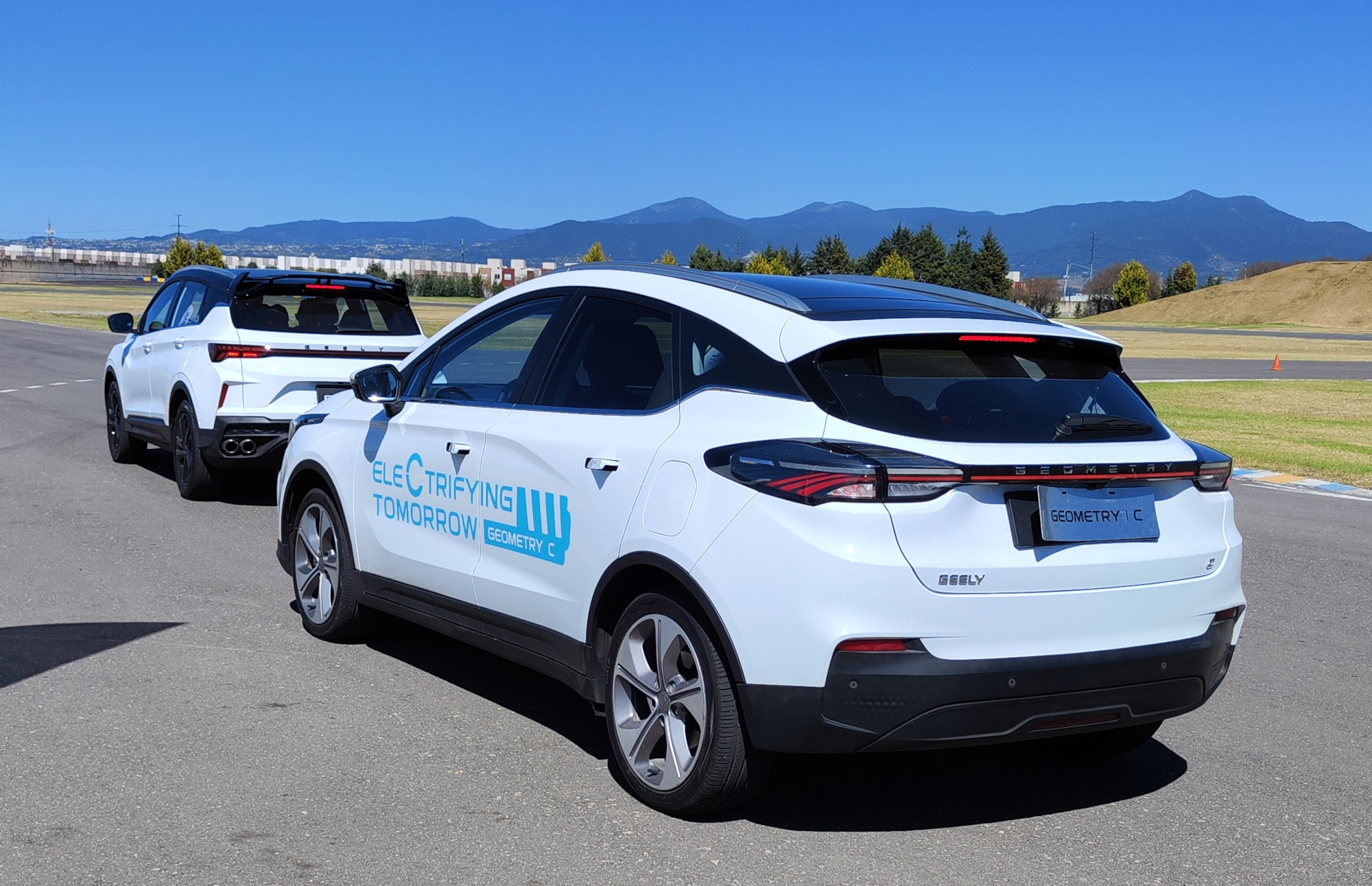 Geely Geometry C 3 | Memo Lira