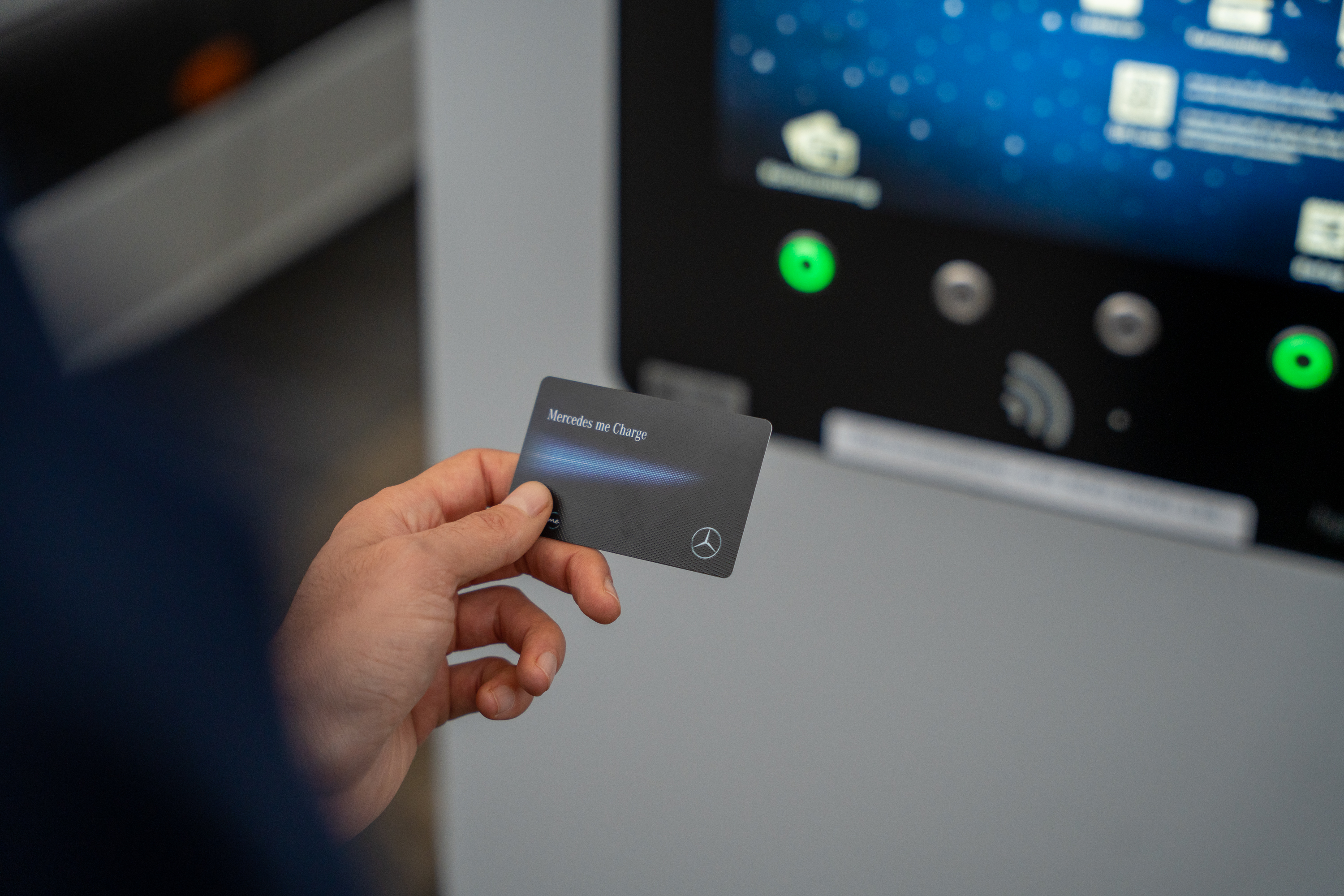 Mercedes me Charge | Memo Lira Mercedes me Charge