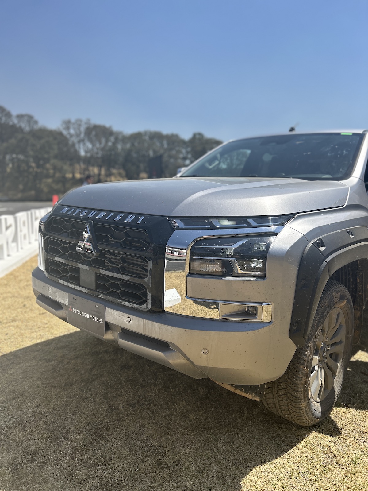 Nueva L200 | Memo Lira Esto es lo que sabemos de la nueva L200 de Mitsubishi y su nueva SUV compacta