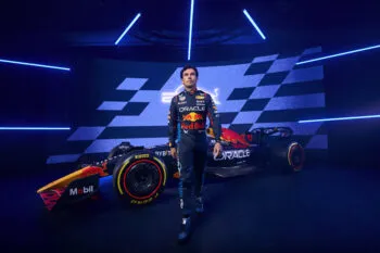 Red Bull Racing presenta el RB20, el monoplaza de Sergio Pérez y Max Verstappen