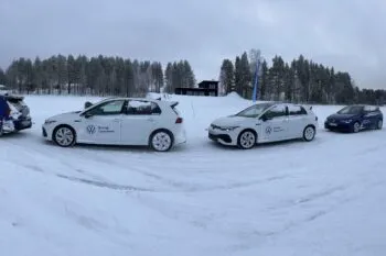 Volkswagen y el hielo… 50 años de Golf