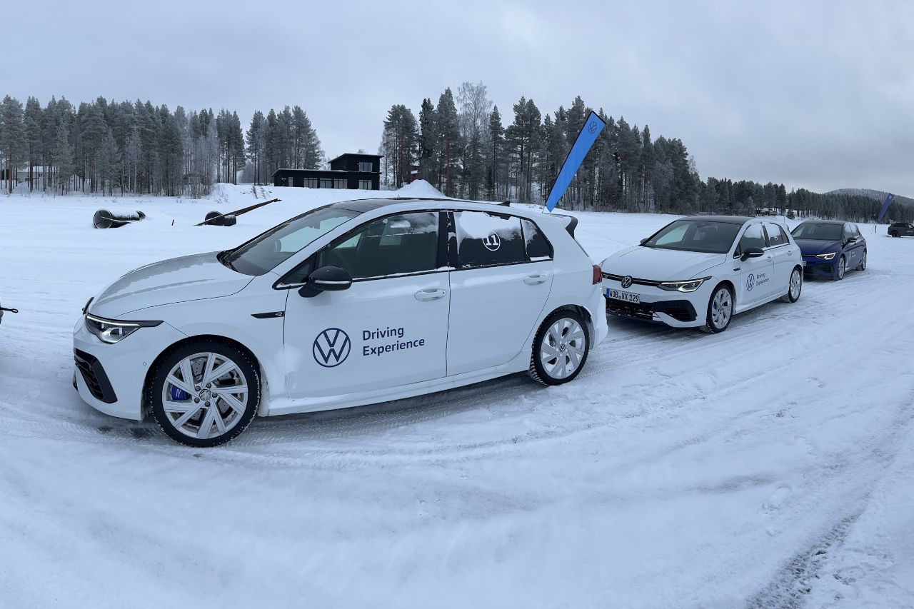 VW Driving Experience2 | Memo Lira Volkswagen y el hielo 50 años de Golf