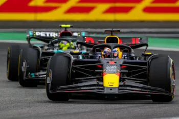Max Verstappen logra la pole position para el GP de China