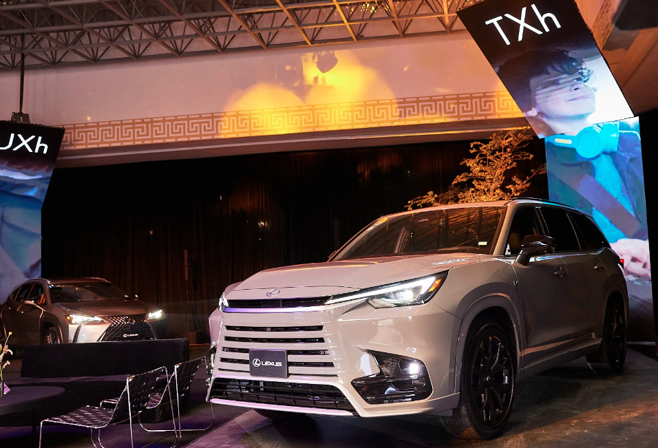 Lexus apuesta por la sostenibilidad y su gama híbrida así lo demuestra