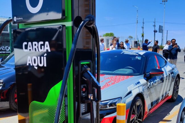 Cargador de autos eléctricos en México