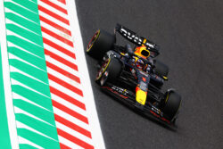 Max Verstappen logra una cómoda pole position en Suzuka