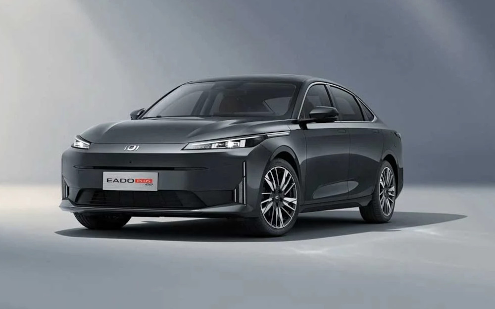 Changan EADO PLUS iDD | Memo Lira Changan EADO PLUS iDD