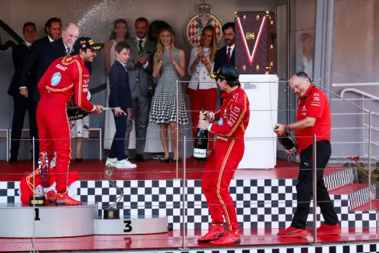 Charles Leclerc rompió la maldición y gana el Gran Premio de casa