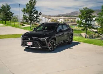 Bestune B70S tiene alma deportiva