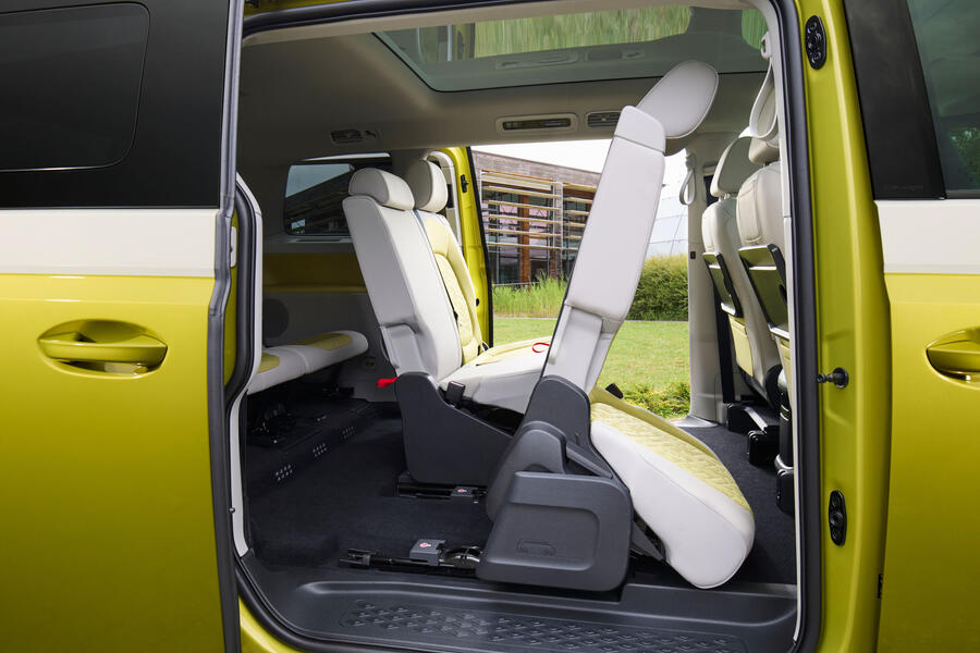 Capacidad para siete pasajeros | Memo Lira Capacidad para siete pasajeros