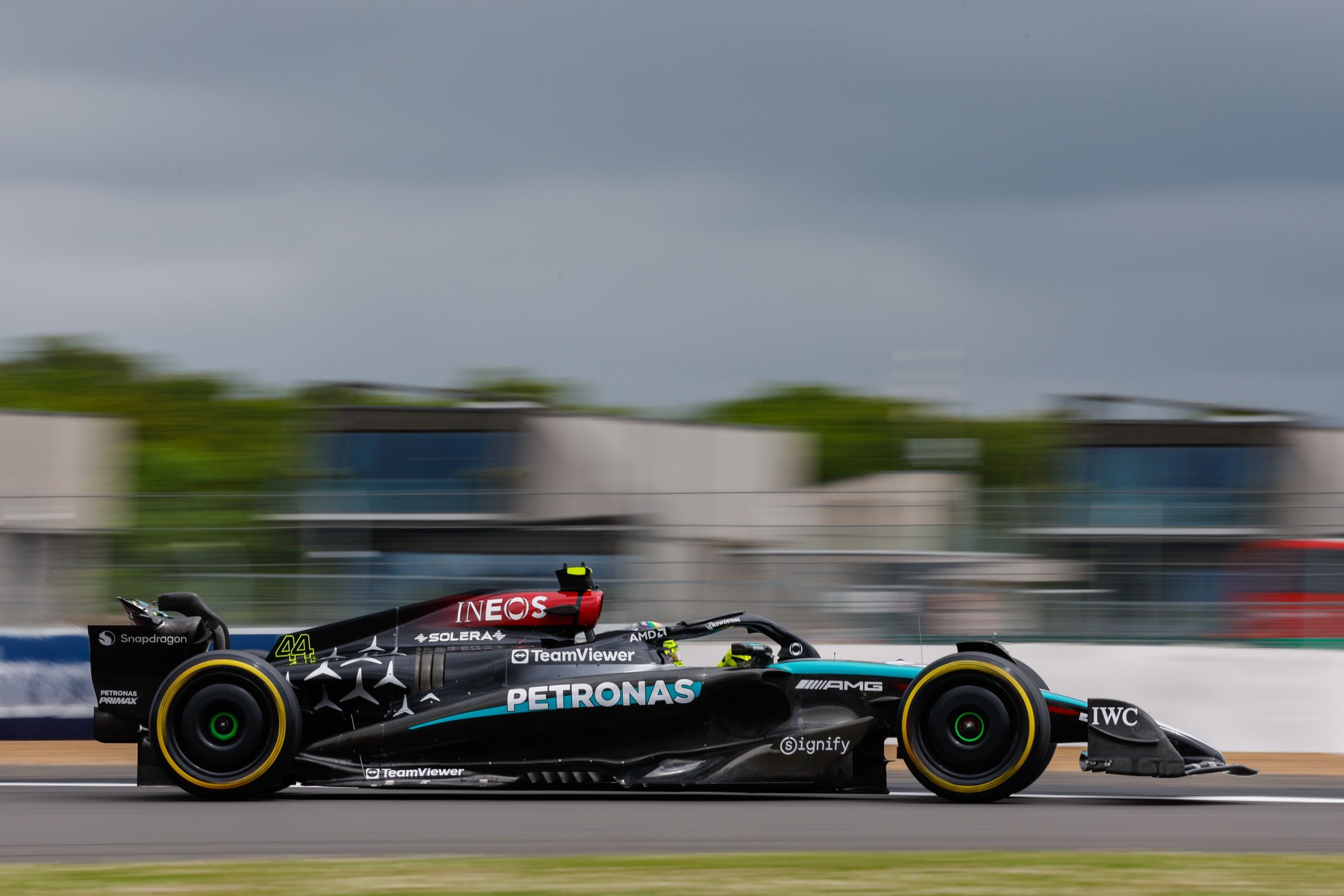 Russell logra la pole position en el GP de Gran Bretaña Hamilton segundo