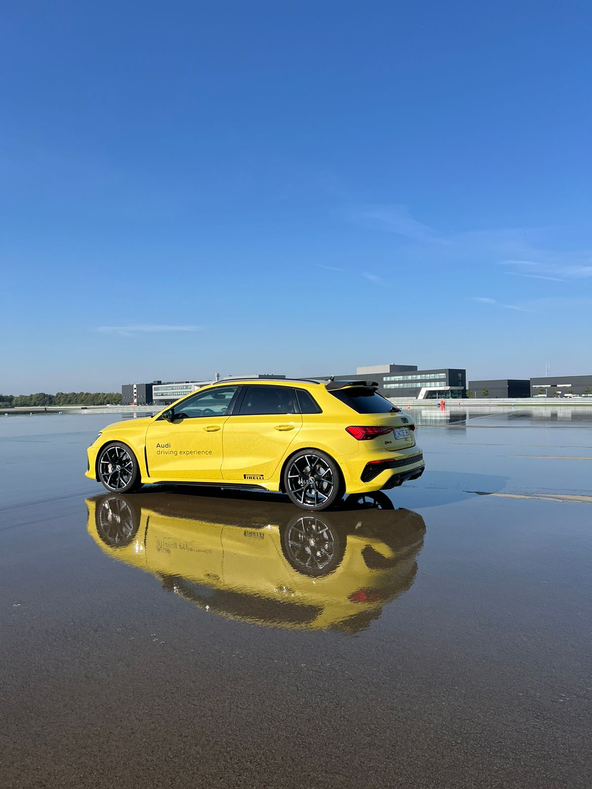 Los Aros deportivos de Audi gasolina o electricidad mejor ambos