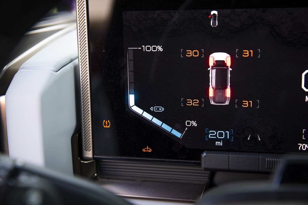 0136Hummer EV | Memo Lira