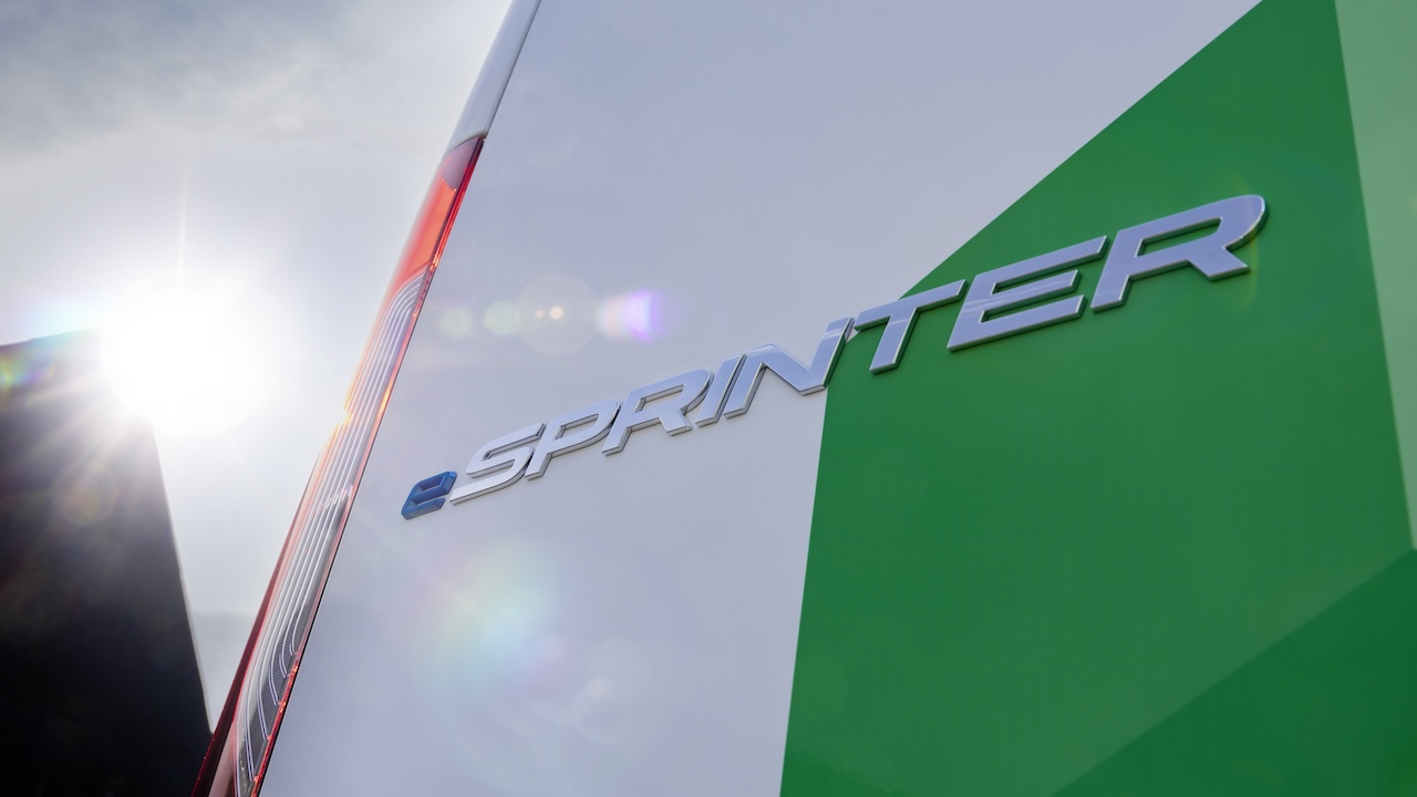 La nueva MercedesBenz eSprinter | Memo Lira