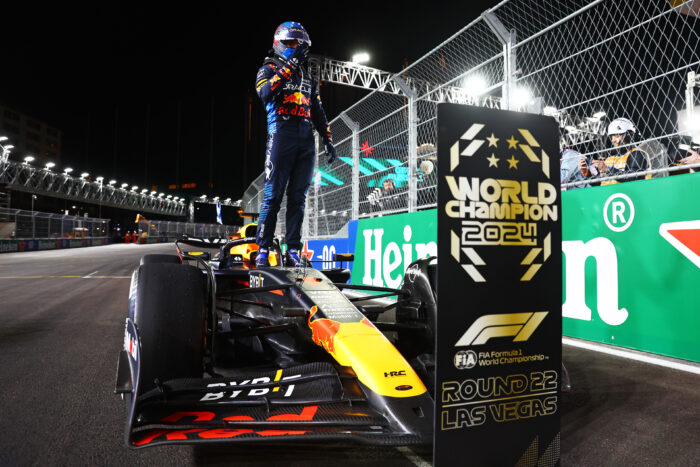 Russell gana y Max Verstappen sella su cuarto título mundial en Las Vegas