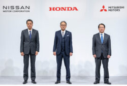 Honda y Nissan firman acuerdo de entendimiento para empresa conjunta