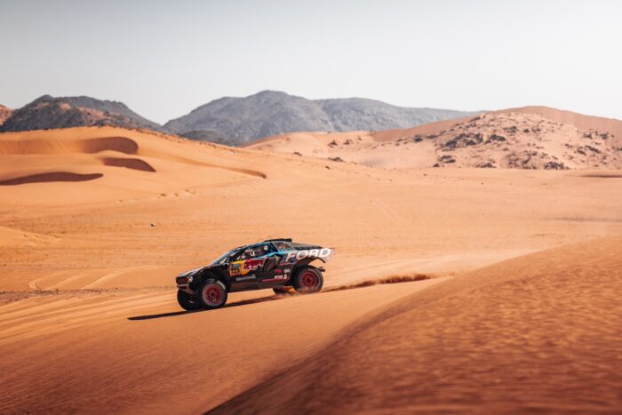 Rally Dakar 2025 Carlos Sainz es obligado a retirarse