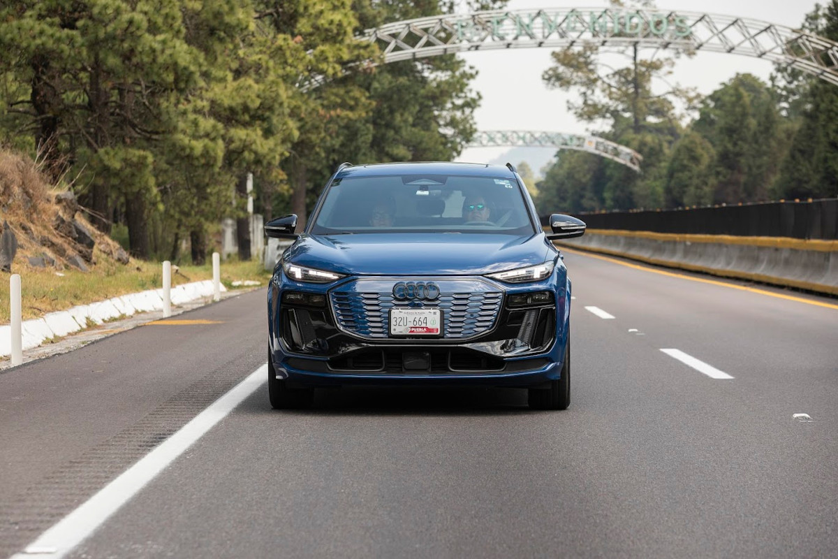 Frontal Audi Q6 etron | Memo Lira Frontal Audi Q6 e tron