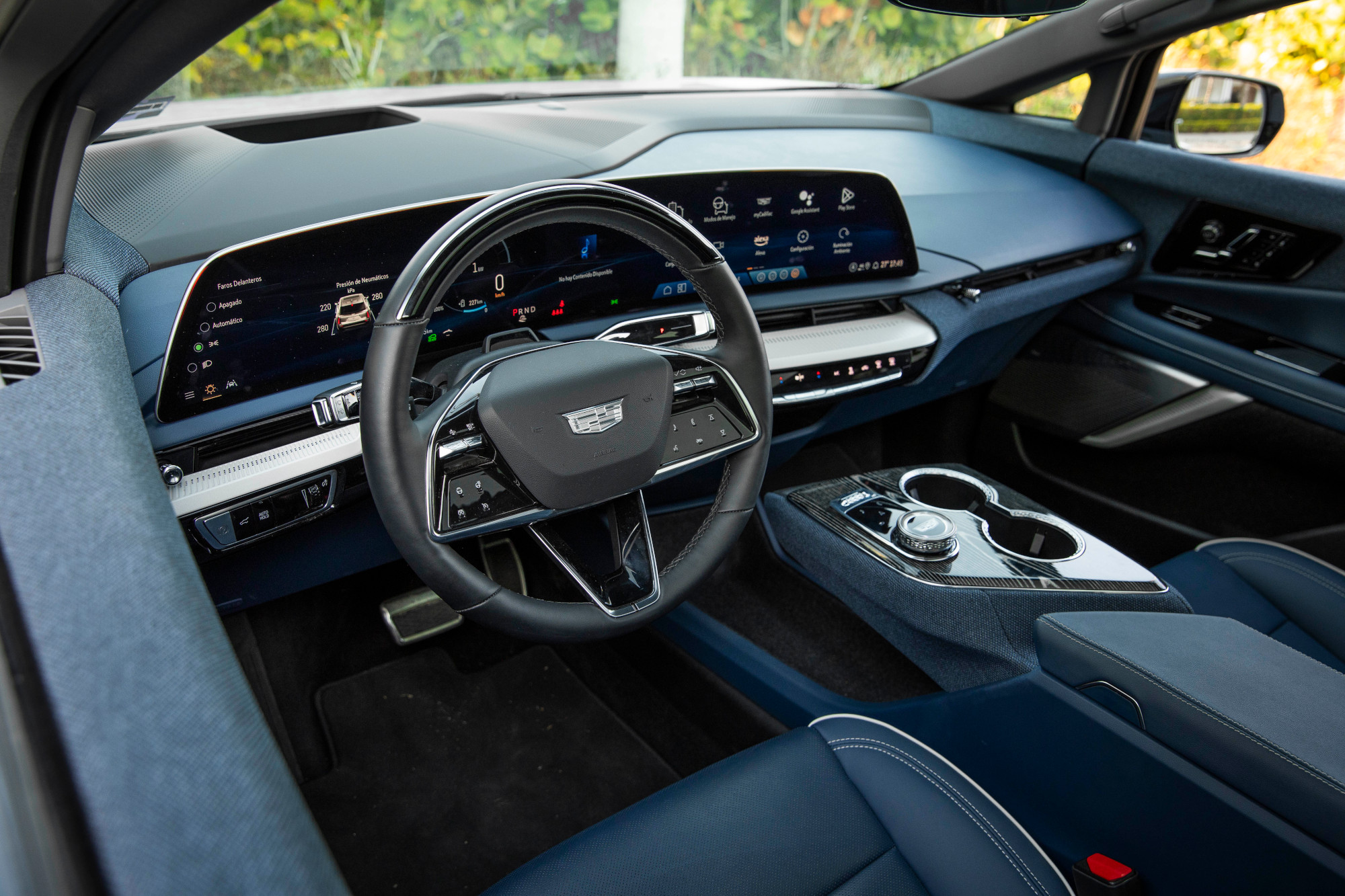 Interior Cadillac Optiq 2025