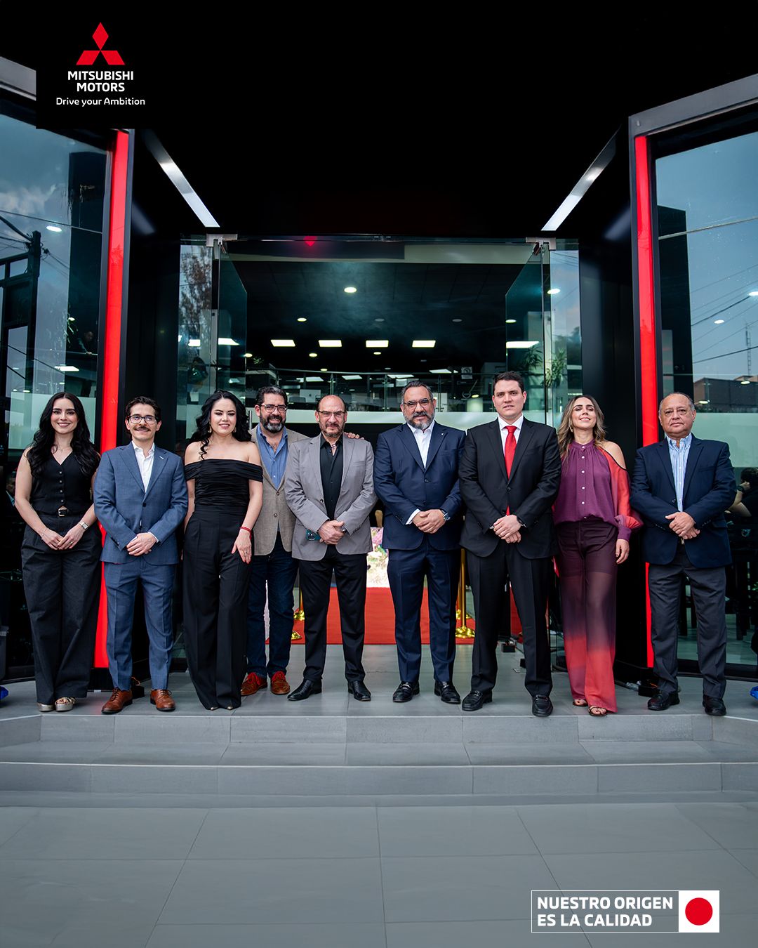 Inauguración Mitsubishi Universidad