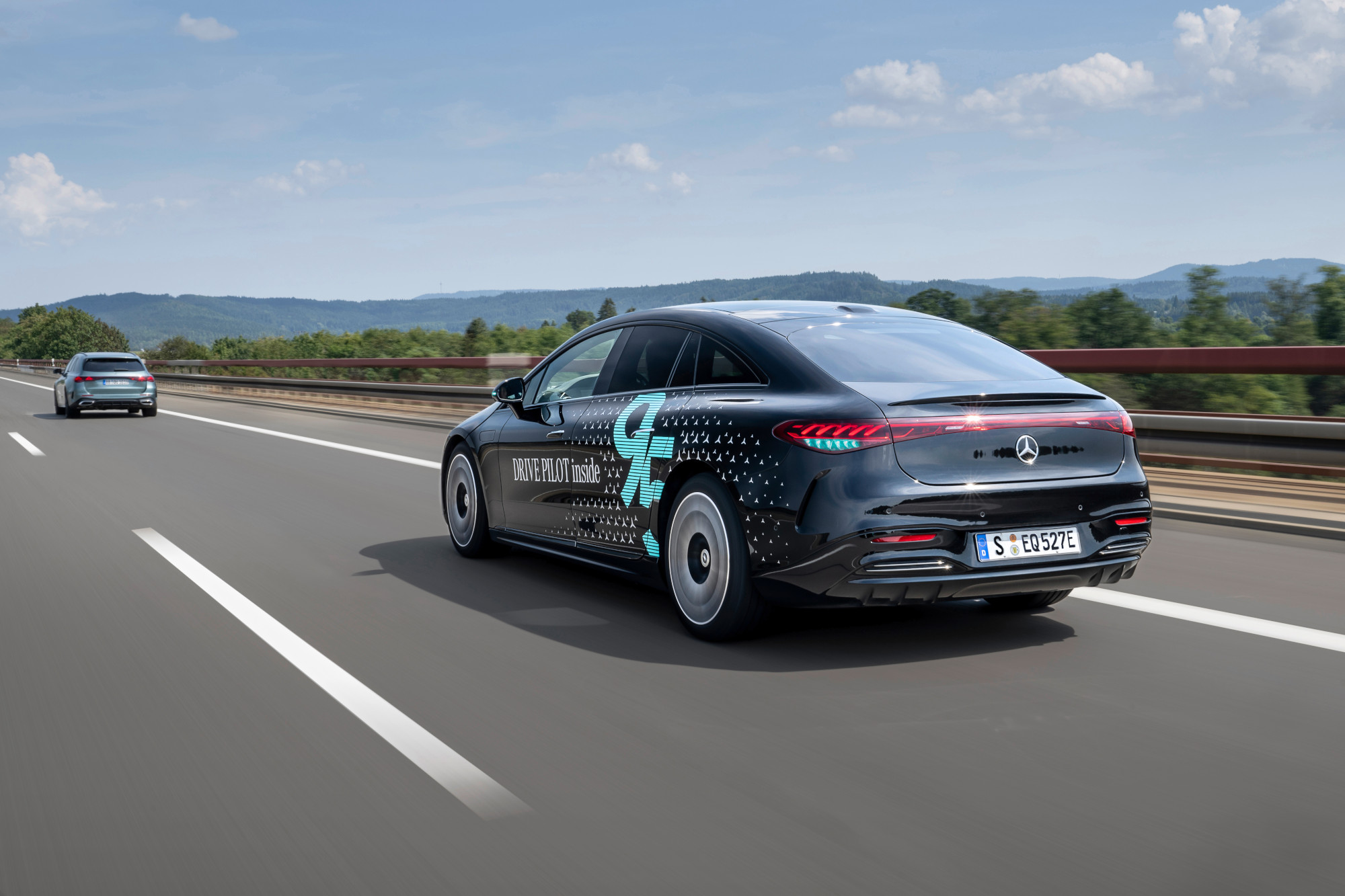 MercedesBenz desarrolla conducción automatizada | Memo Lira Mercedes Benz desarrolla conducción automatizada