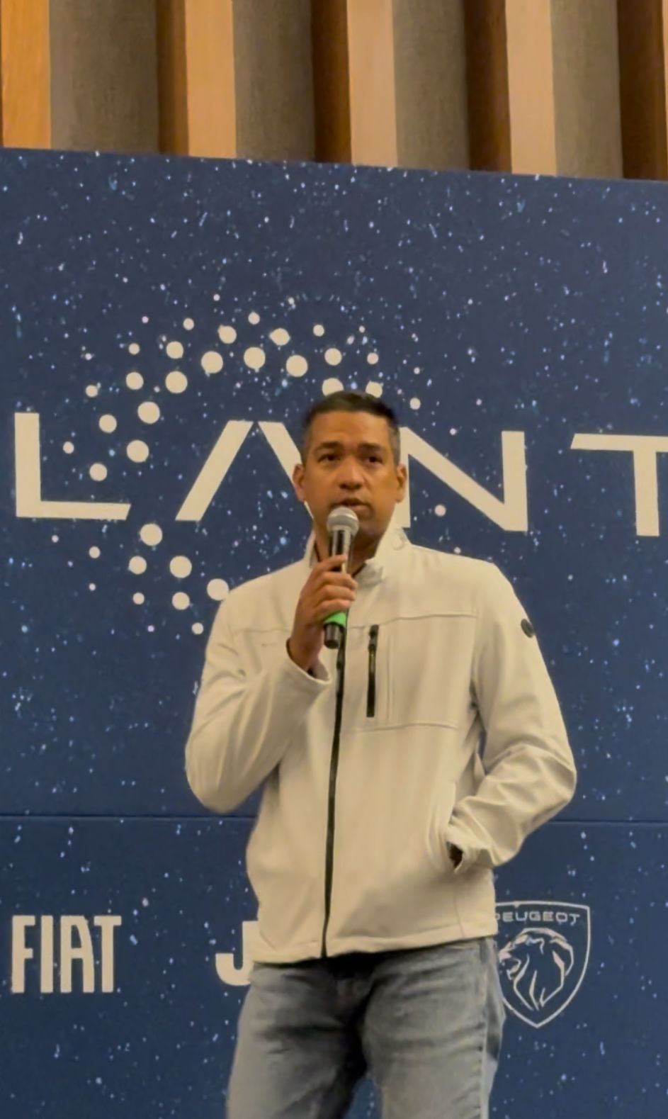 México para México Daniel González nuevo CEO Stellantis